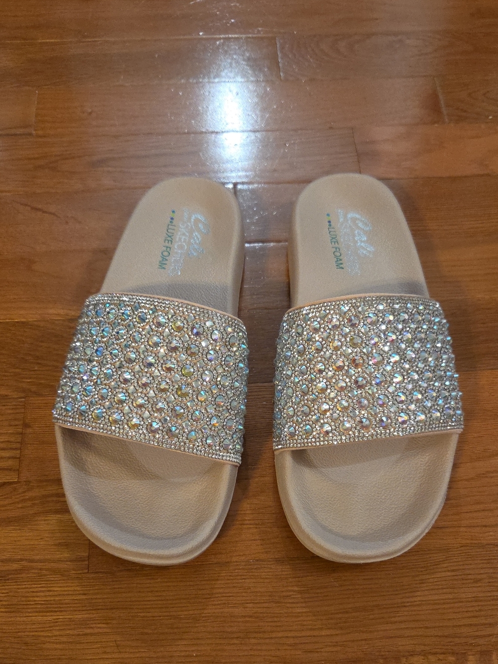 New In Box-Skechers Cali Luxe Foam Women's Size 10 Blush Crystal Sandal Slide